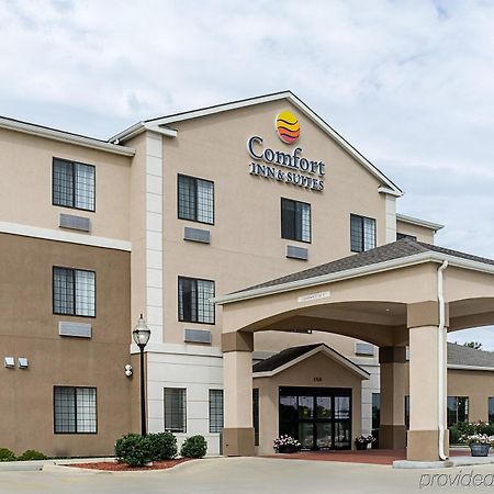 Comfort Inn & Suites Lawrence - University Area Exterior photo